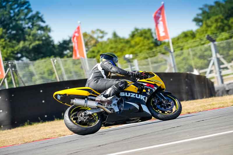 donington no limits trackday;donington park photographs;donington trackday photographs;no limits trackdays;peter wileman photography;trackday digital images;trackday photos